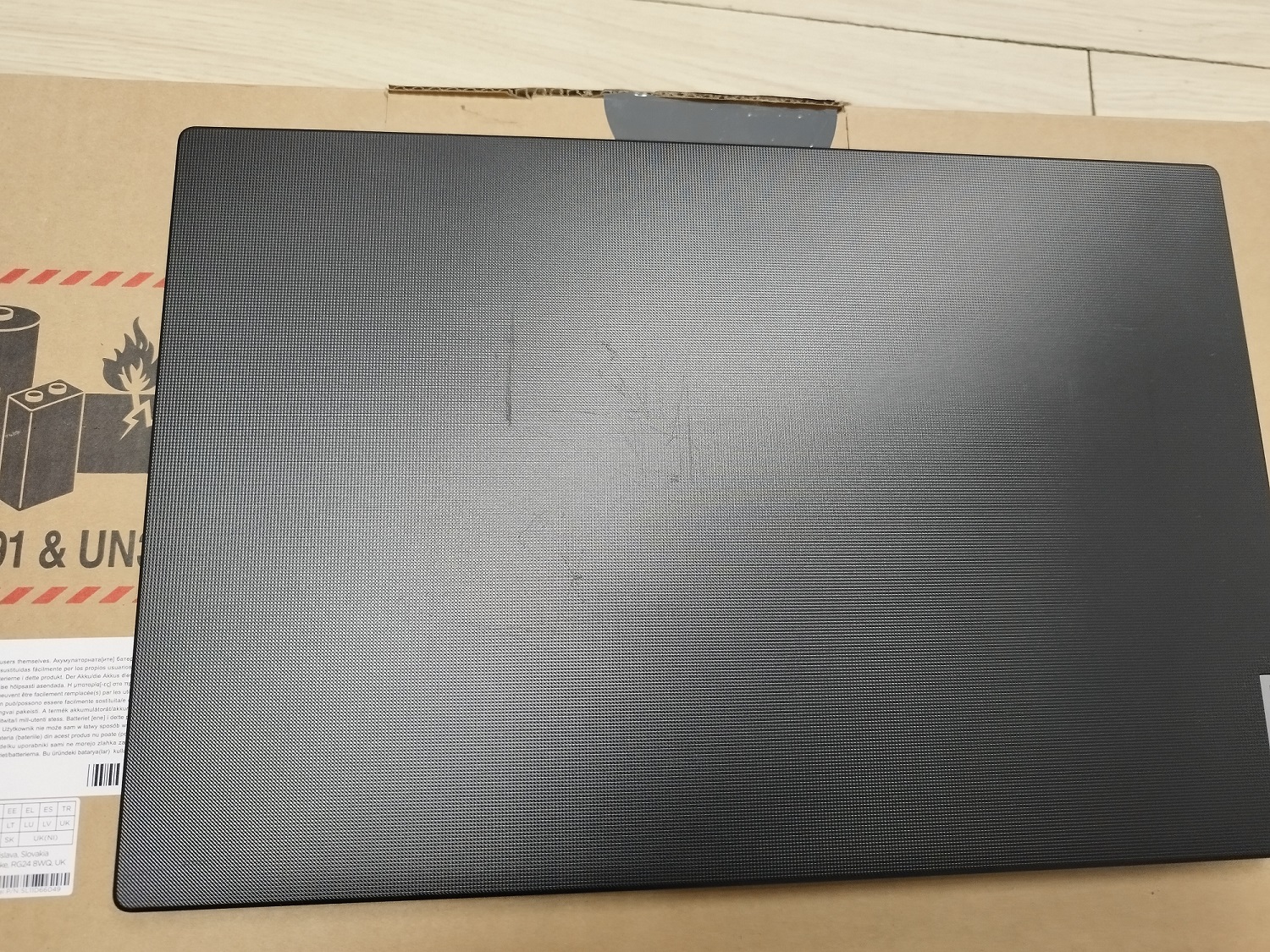 B-WARE | LENOVO V15-IJL | Intel N5100 | Quad-Core | 16GB RAM DDR4 |1000GB SSD | Windows 11 Pro